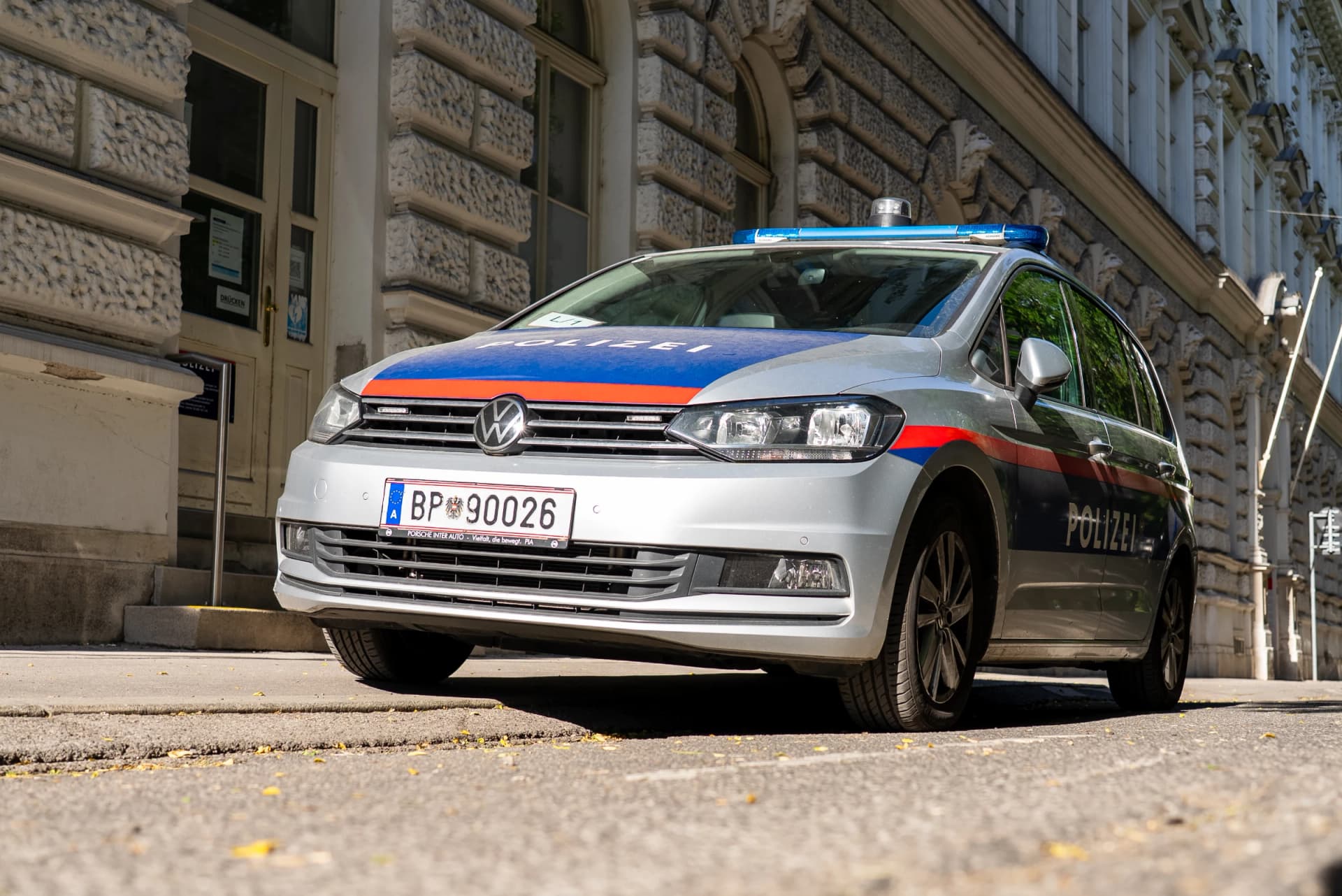 Die Polizei brachte mehr als 300 Betrugsfälle im Zusammenhang mit "Syrmeniern" zur Anzeige